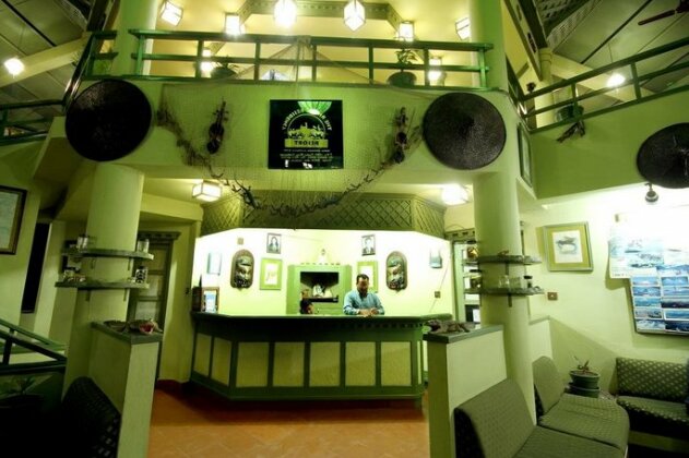 Rhino Resort - Photo4