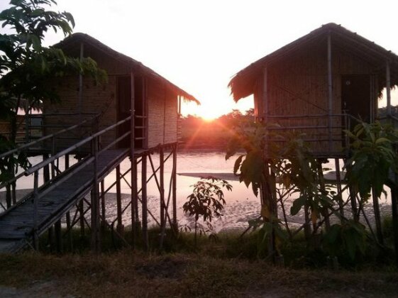 Riverside Bamboo Resort Chitwan - Photo5