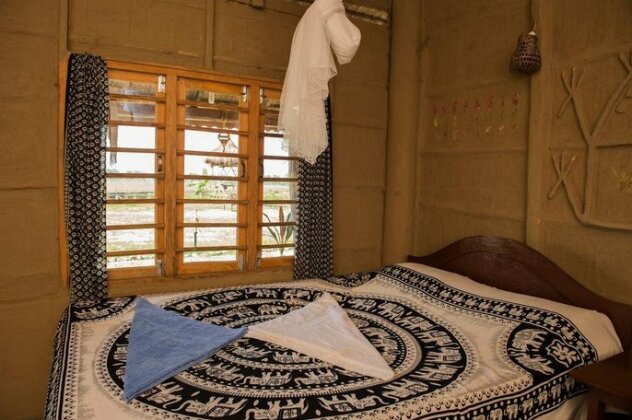 Tharu Community Home Stay - Photo3