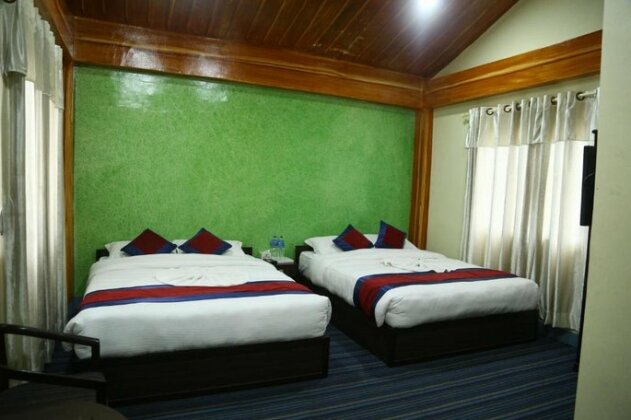 Holiday Inn Kavre - Photo2