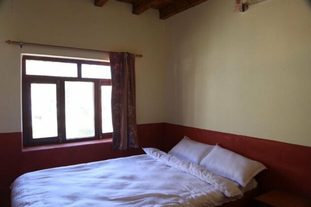 Himalayan Paradise - Photo4