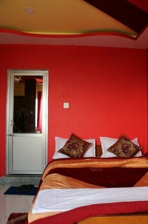 Hotel Diamond Karahiya