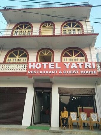 Hotel yatri Karahiya