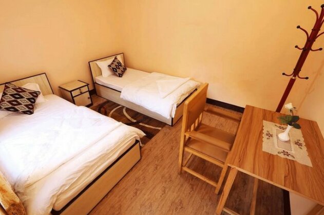 Aarya Chaitya Inn - Photo4