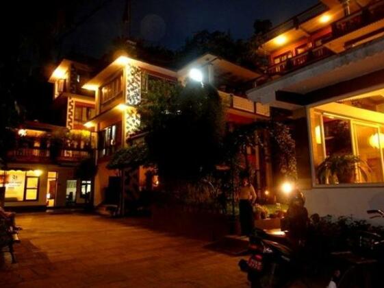 Green Hotel Kathmandu - Photo2