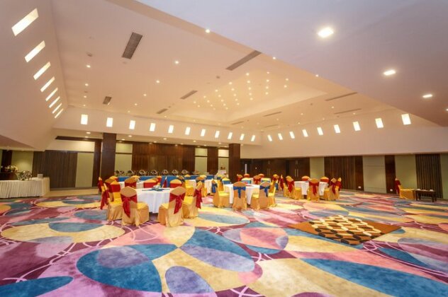 Hotel Crowne Imperial - Photo2