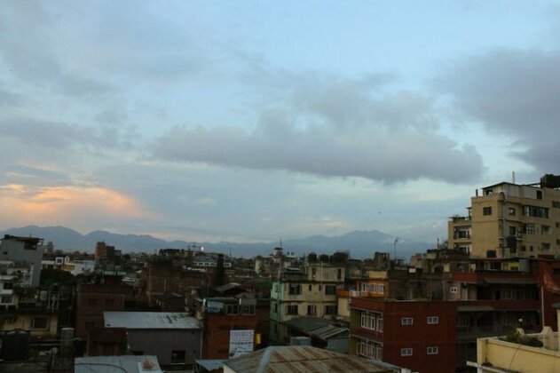 Photo 4