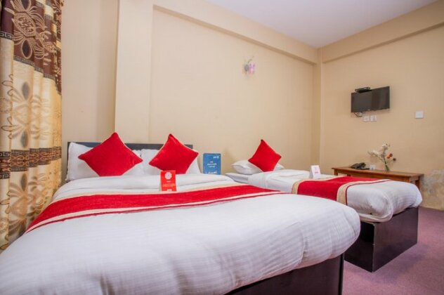 OYO 139 Hotel Sujata Inn - Photo2