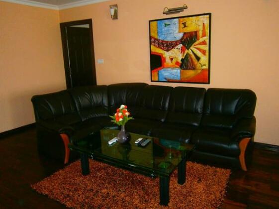 Retreat Serviced Apartment - Photo5