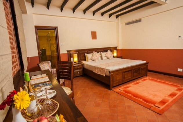 Traditional Comfort Boutique Hotel - Photo5