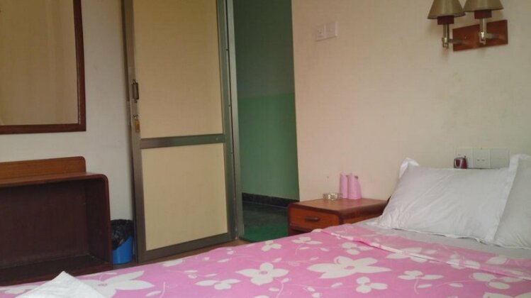 Buddha Bhoomi Guest House - Photo4
