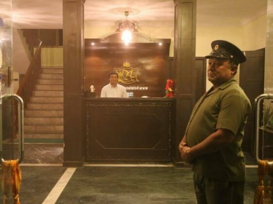 Hotel Ananda Inn - Photo2