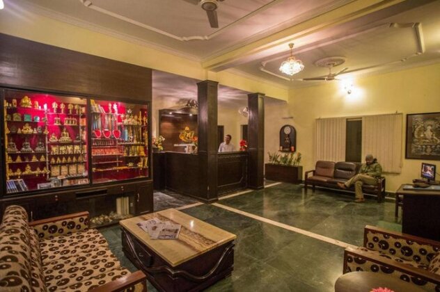 Hotel Ananda Inn - Photo3