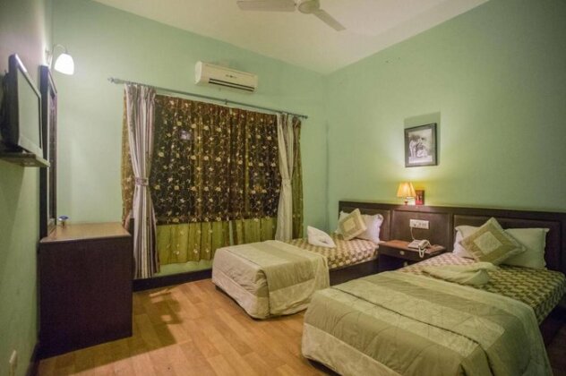 Hotel Ananda Inn - Photo5