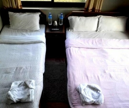 Hotel Global Lumbini - Photo2