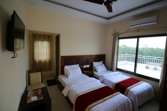 Hotel Suramma - Photo2