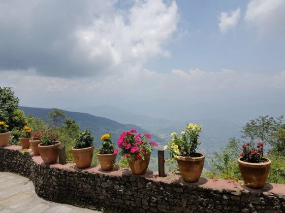 Everest Manla Resort - Photo4