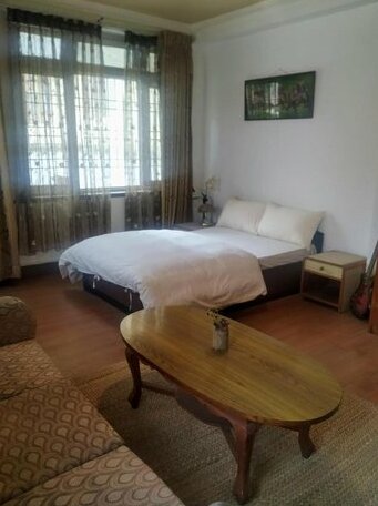 Indra Guesthouse - Photo4