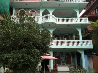 Century guest house&Restaurant