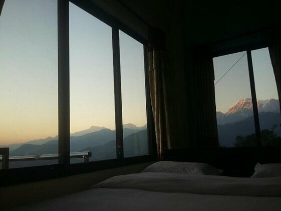 Himalayan crown lodge - Photo2