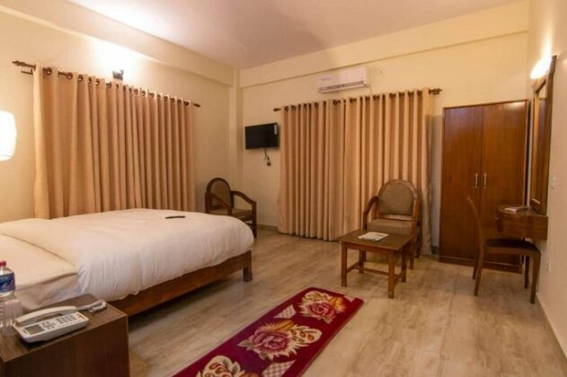 Hotel Basanta inn - Photo2