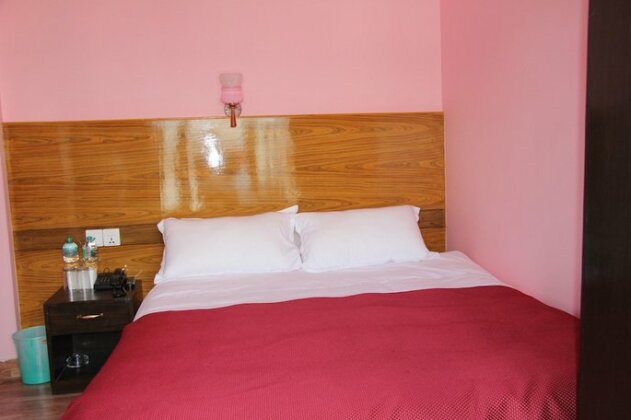 Hotel Buttercup - Photo4