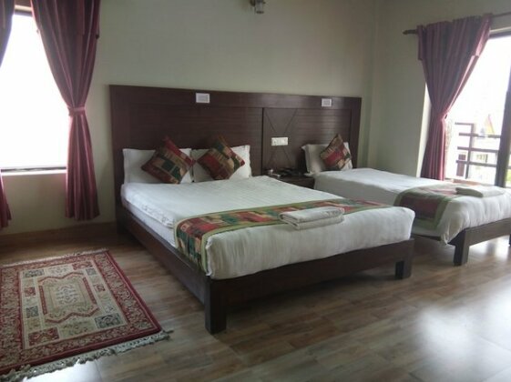 Hotel Jal Mahal - Photo2