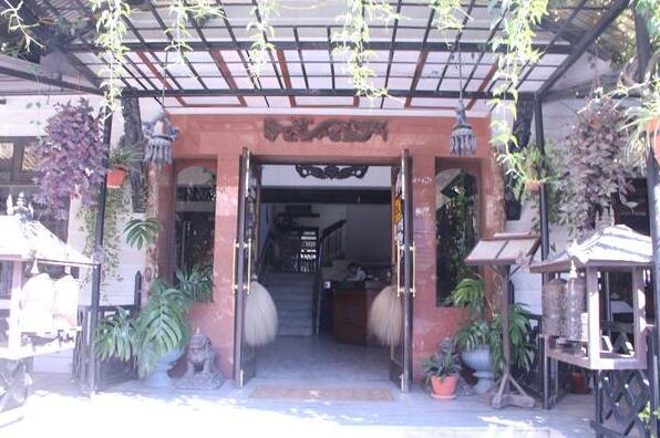 Hotel Meera Pokhara - Photo2