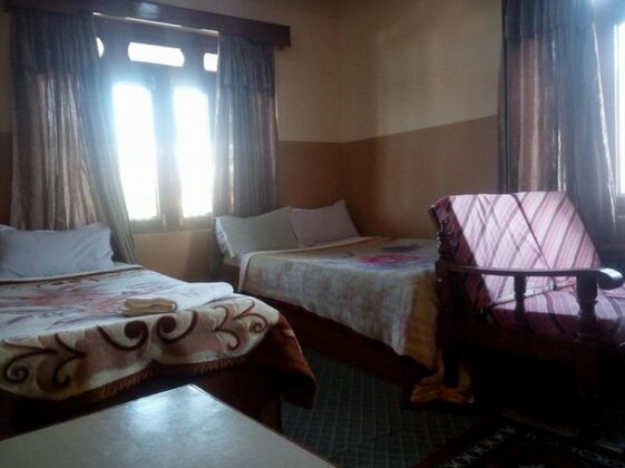 Hotel UNI Pokhara - Photo4