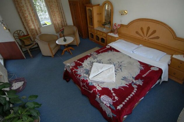 Hotel Yeti - Photo5
