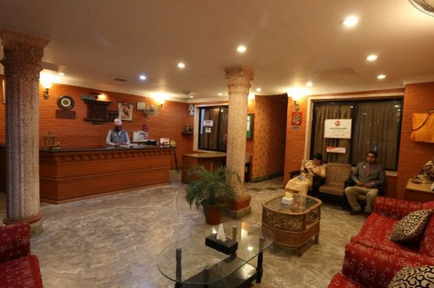 Teeka's Holiday Inn - Photo4