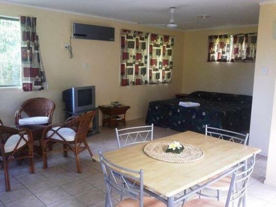 NIC's Bungalows - Photo4