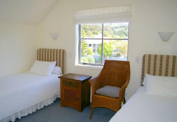 Akaroa Village Inn - Photo4