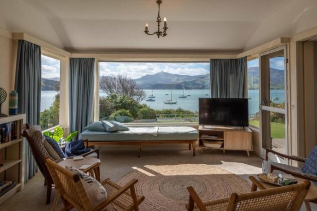 Akaroa Waterfront - Akaroa Holiday Home - Photo2