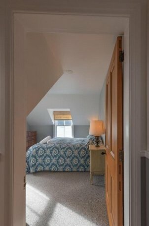 Akaroa Waterfront Apartment - Photo3