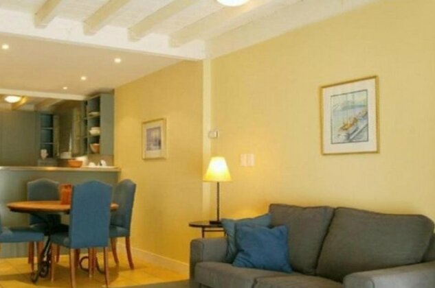 Bruce Waterfront Apartments - Photo5