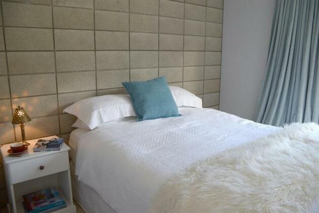 Escape to Akaroa - Akaroa Holiday Home - Photo4