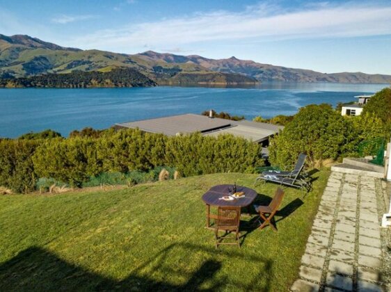 Hector's Tiny House - Akaroa Holiday Home - Photo3