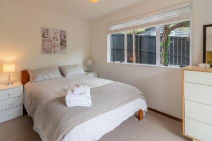 La Petite Maison - Akaroa Holiday Home