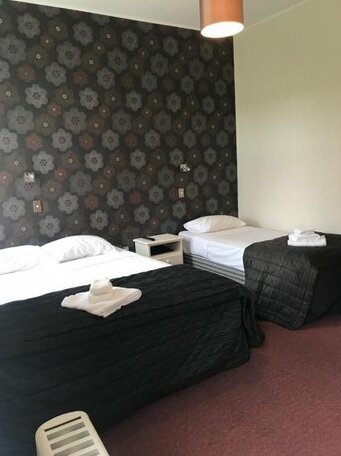 Criterion Club Hotel - Photo2