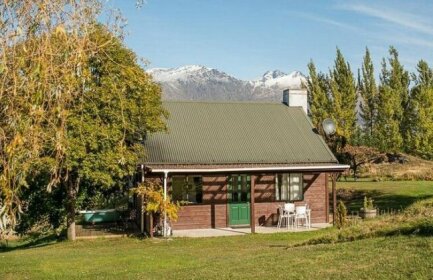 Arrowtown Country Cottage