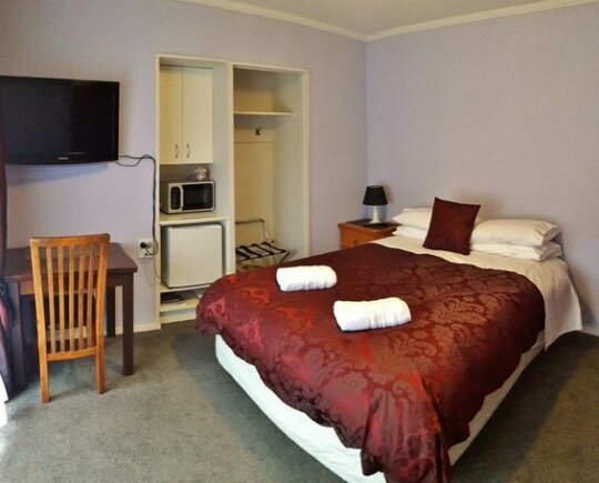 Academy Lodge Motel - Photo4