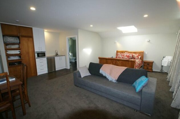 Ashburton Executive Suite - Photo4