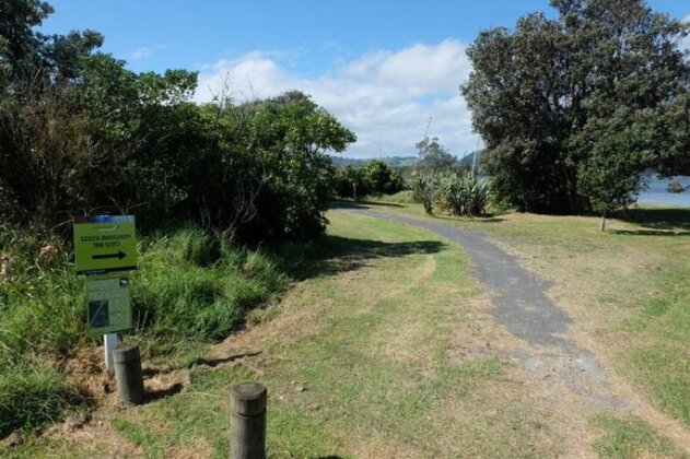 Nikau Point