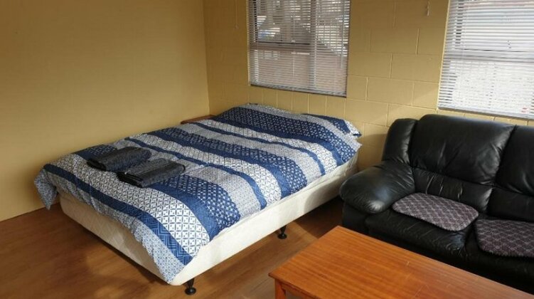 2 Bedroom Flat Auckland