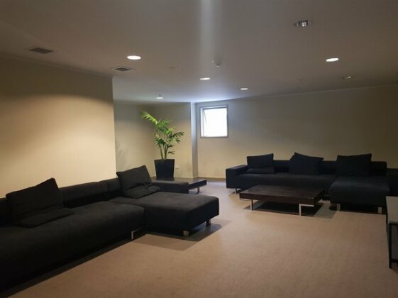 Central and Cosy 2 Bedroom Apartment - Photo3