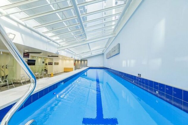 Classic One Bedroom Apartment- Pool and Gym - Photo4