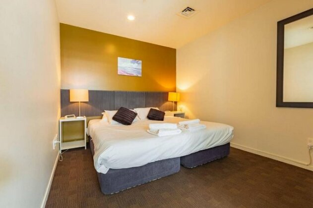 Cosy One Bedroom Auckland CBD with Gym and Hot Tub - Photo2