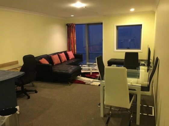 DatePalm CBD & Central Akl - Photo2