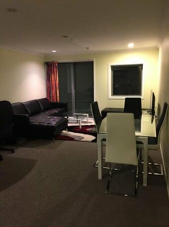 DatePalm CBD & Central Akl - Photo3